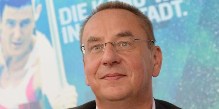 Thomas Konietzko bleibt am Paddel: ICF-Präsident für weitere vier Jahre im Amt