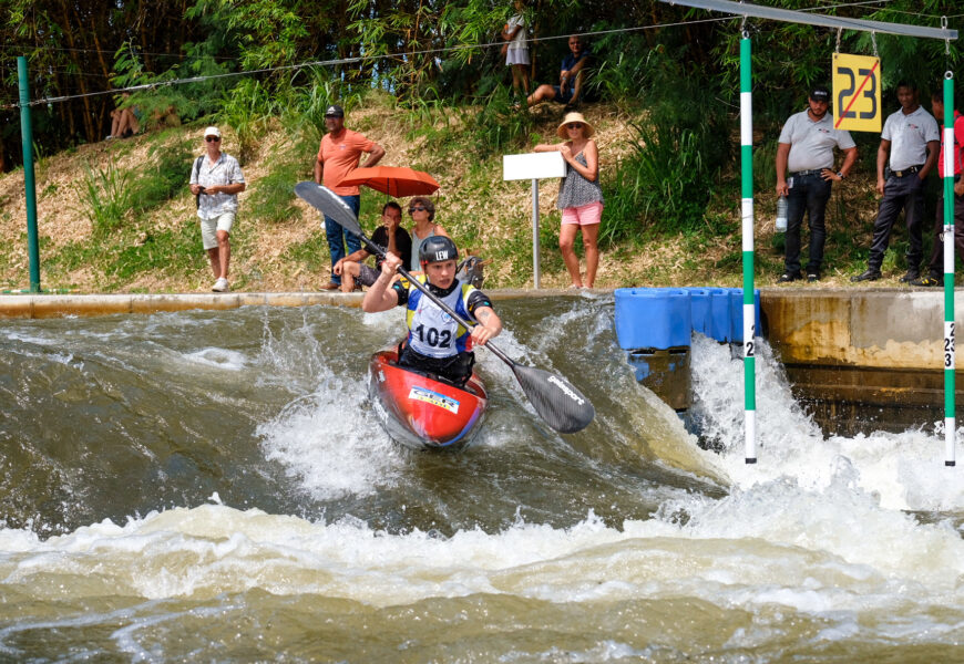 Elena Lilik siegt im K1 und C1