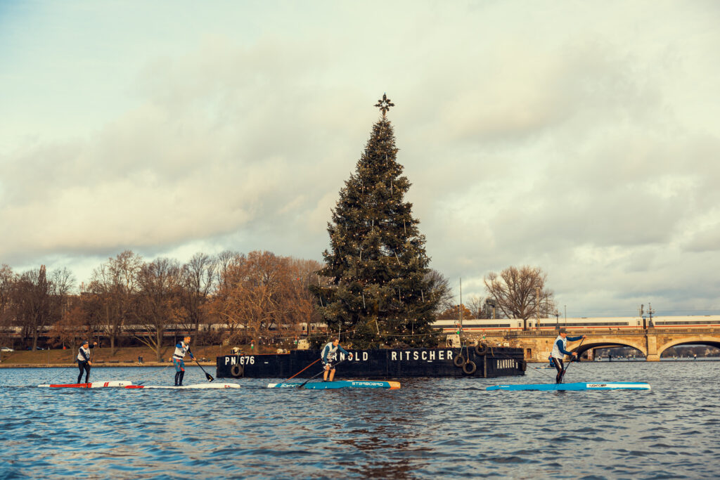Alster ICE Race 2025 um die Alstertanne